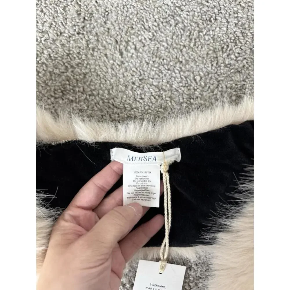 NWT MerSea‎ Faux Fur Cozy Cabin Fleece Beige Collar OS